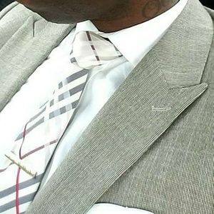 Meet your Posher, Kingsley